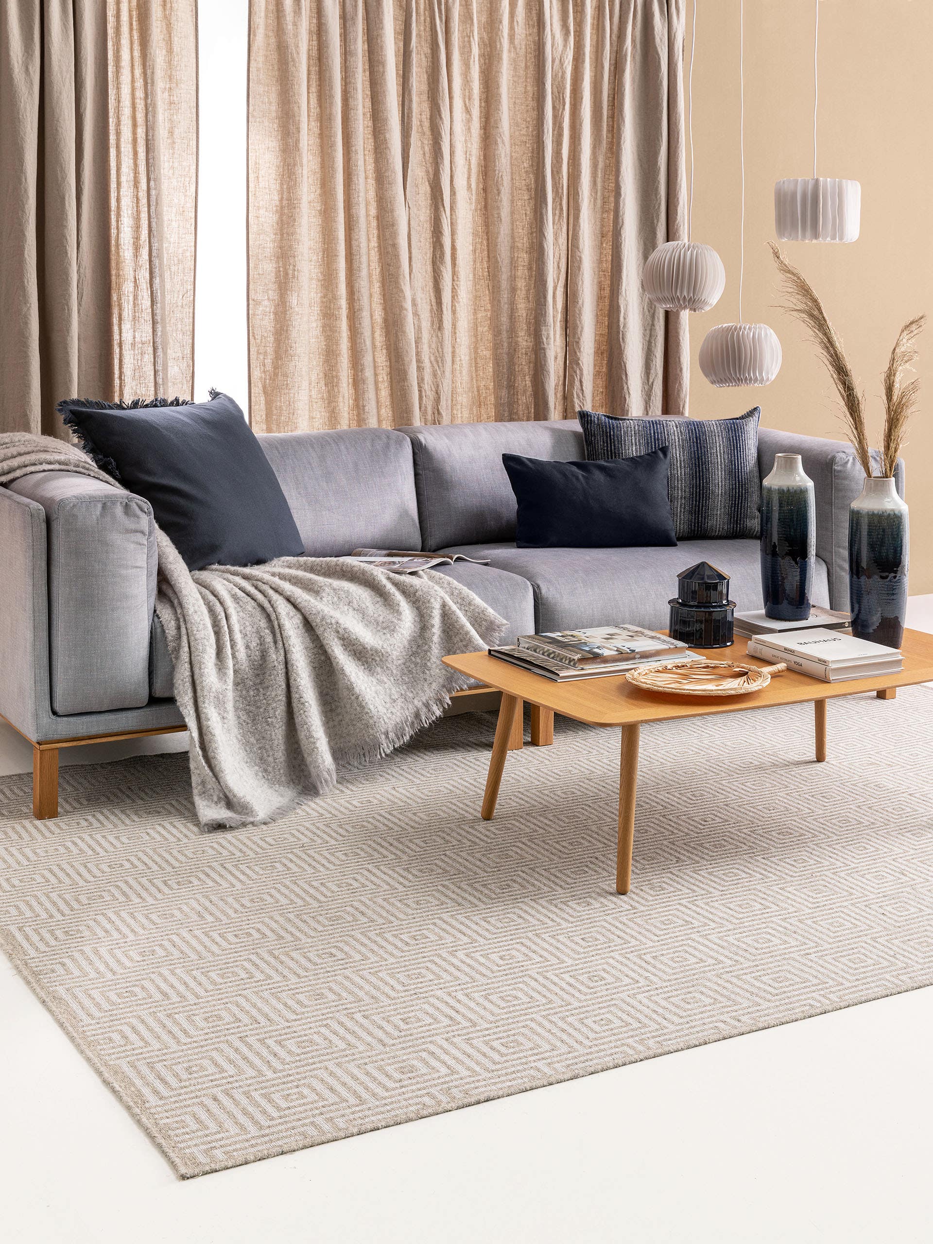 Tapis Jacob en laine gris clair