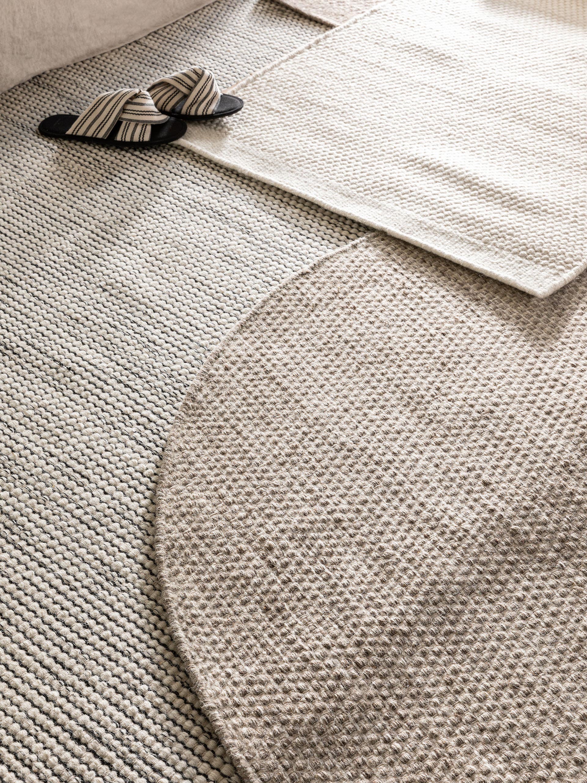 Tapis de passage en laine Rocco / Noir