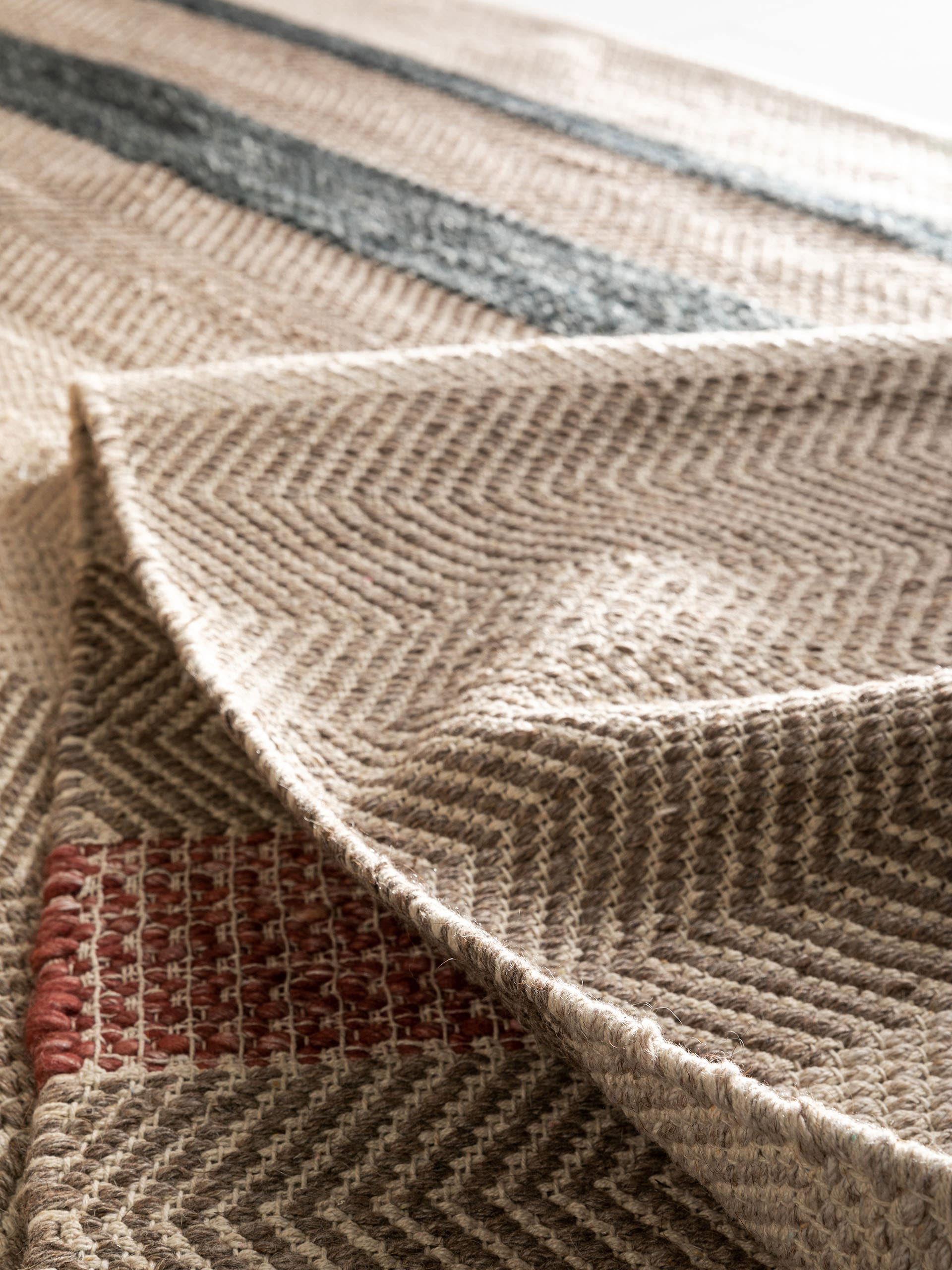Tapis en laine Phrena anthracite