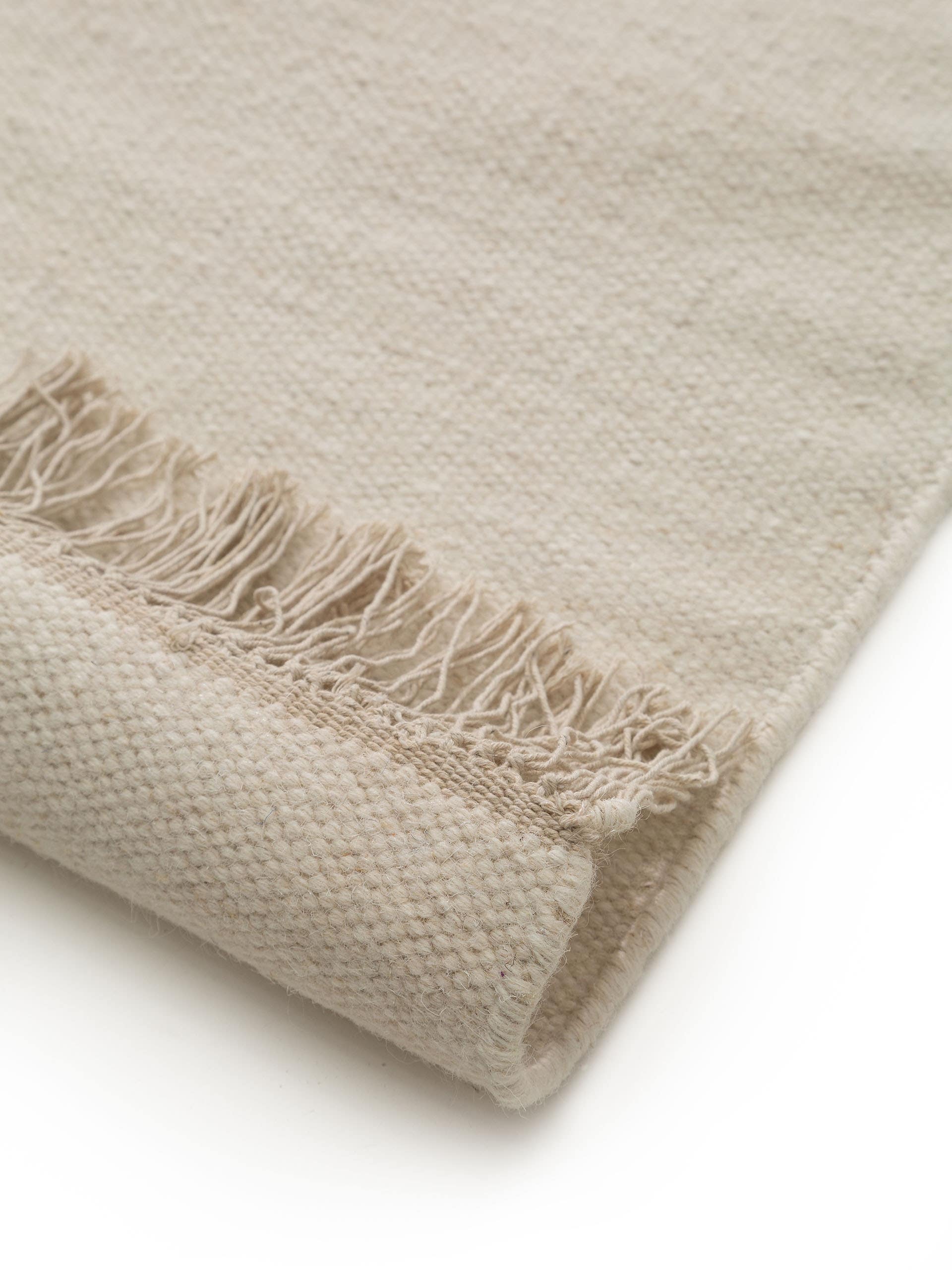 Kilim tissé à la main Vince Ivoire