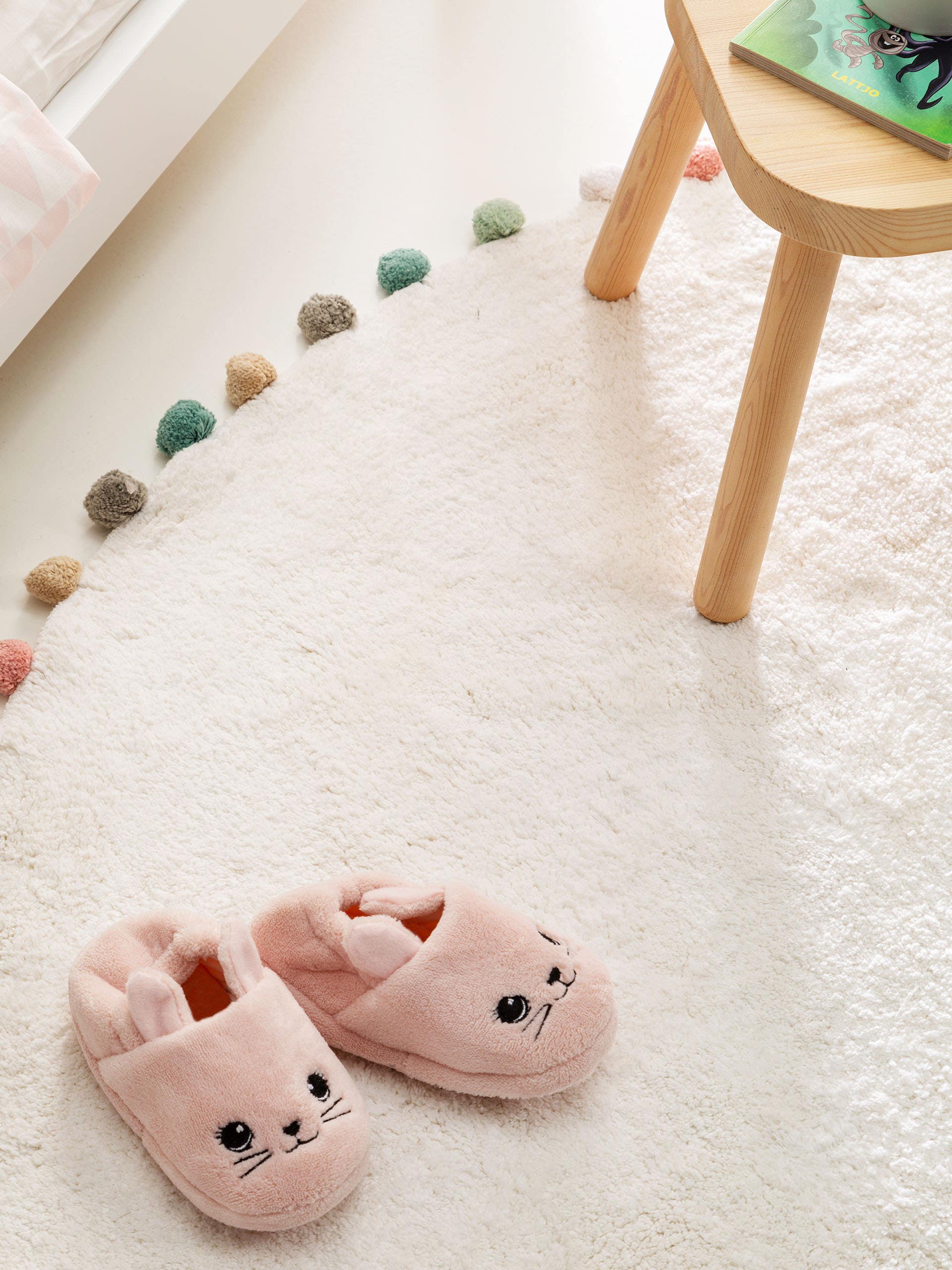 Waschbarer Kinderteppich Tilda Cream