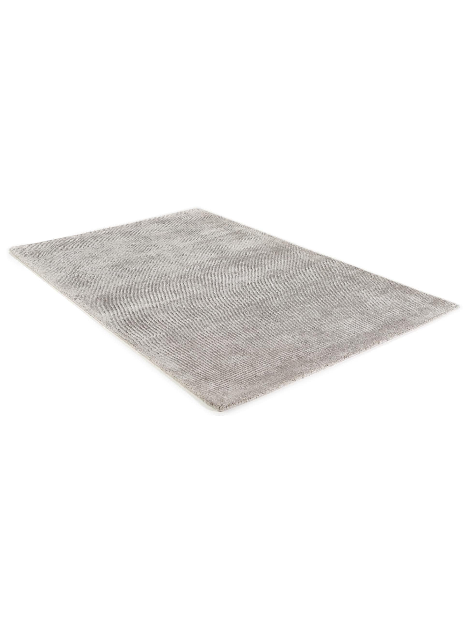 Lignes de tapis en viscose