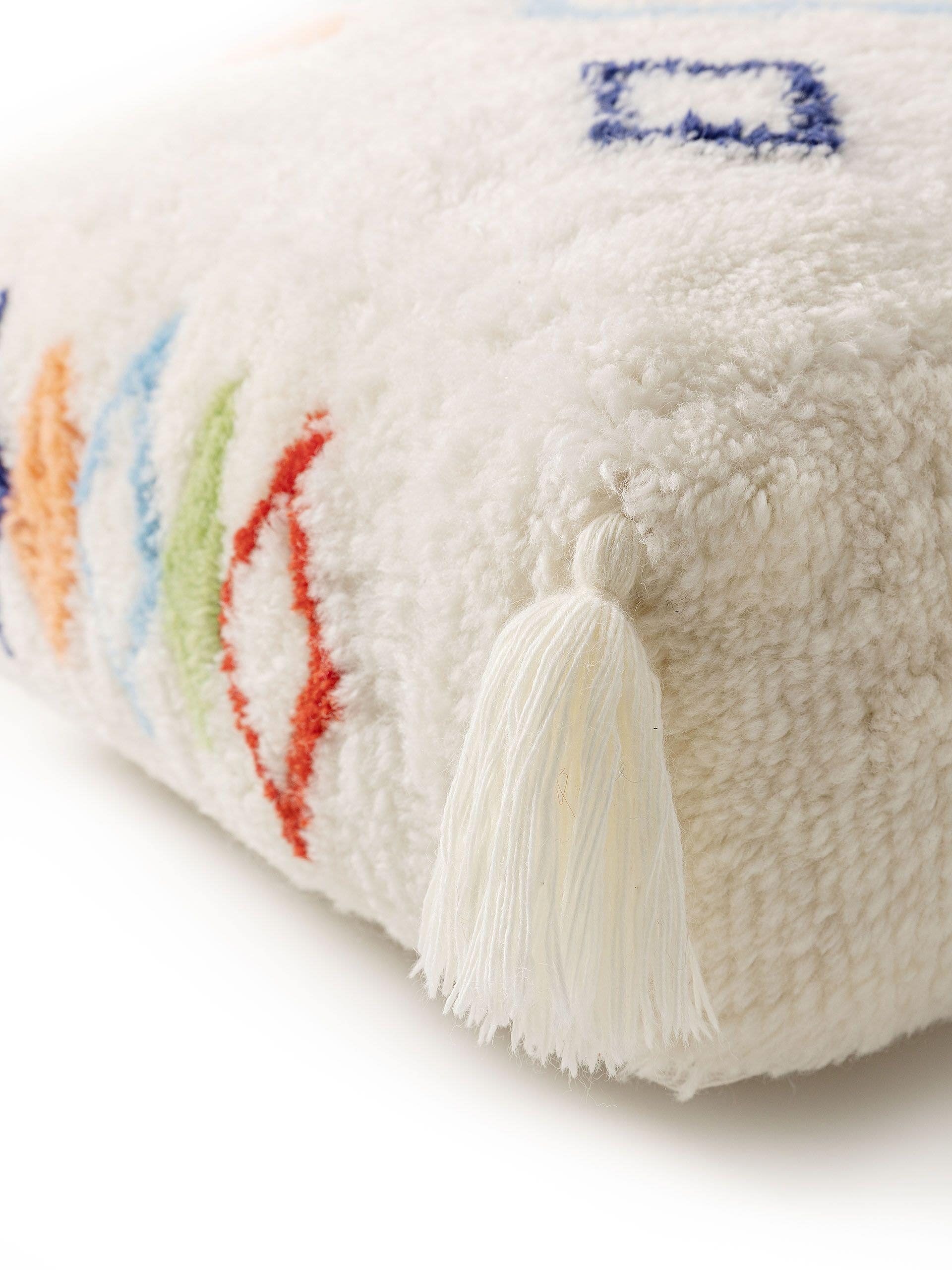 Handgefertigter Woll-Pouf Malika