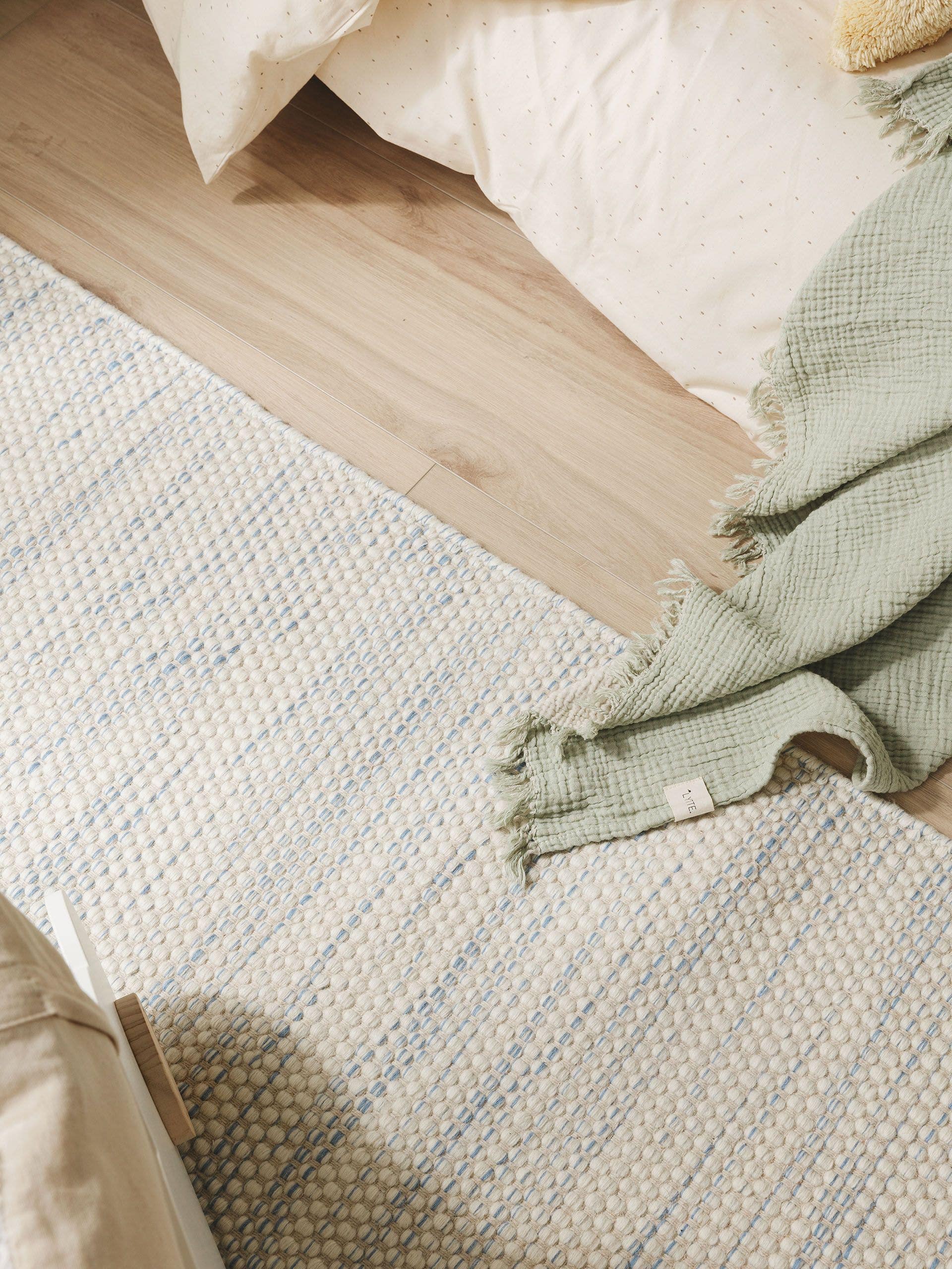 Tapis enfant Rocky bleu clair/blanc