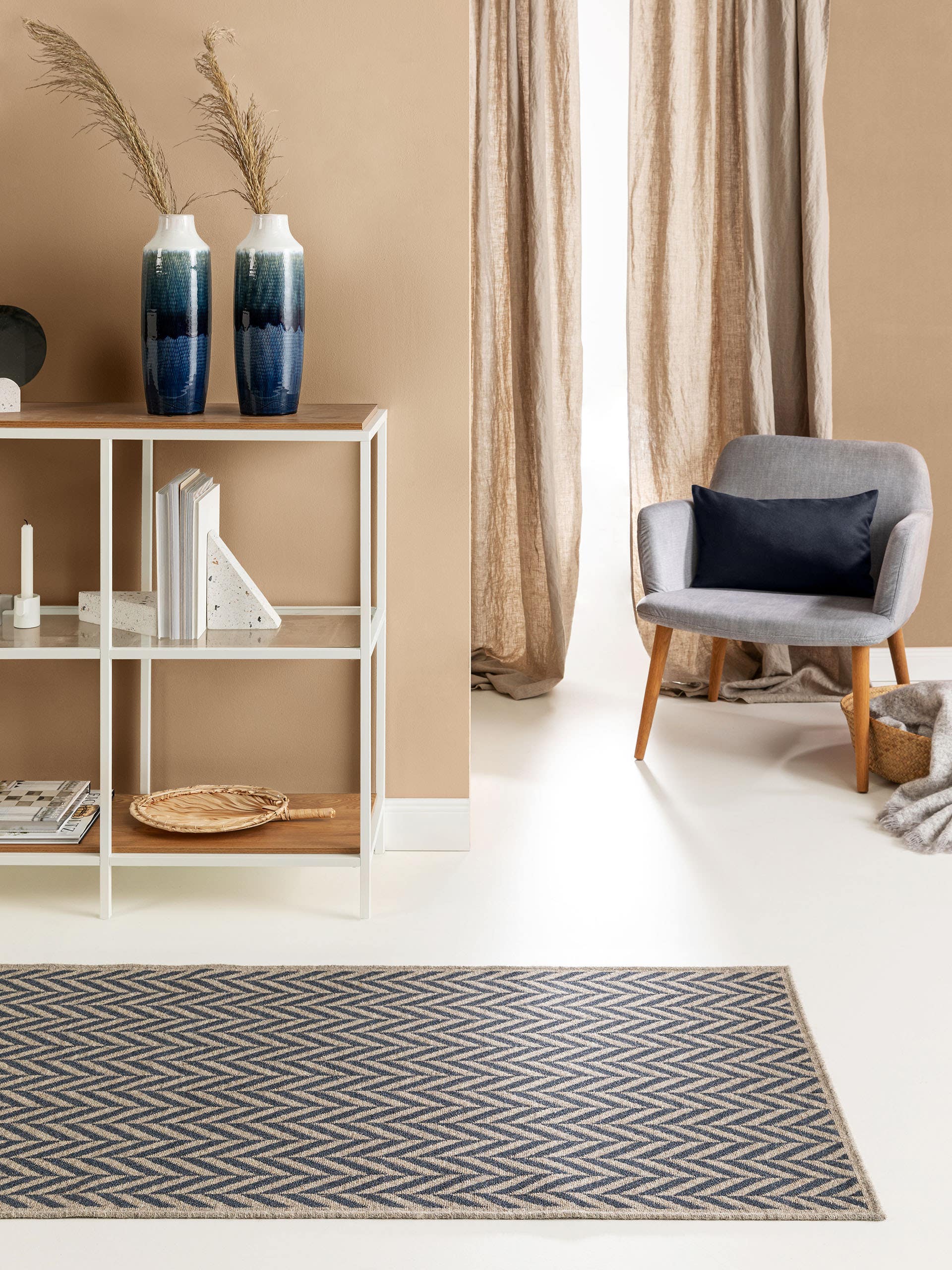 Tapis de passage en laine Jacob bleu foncé