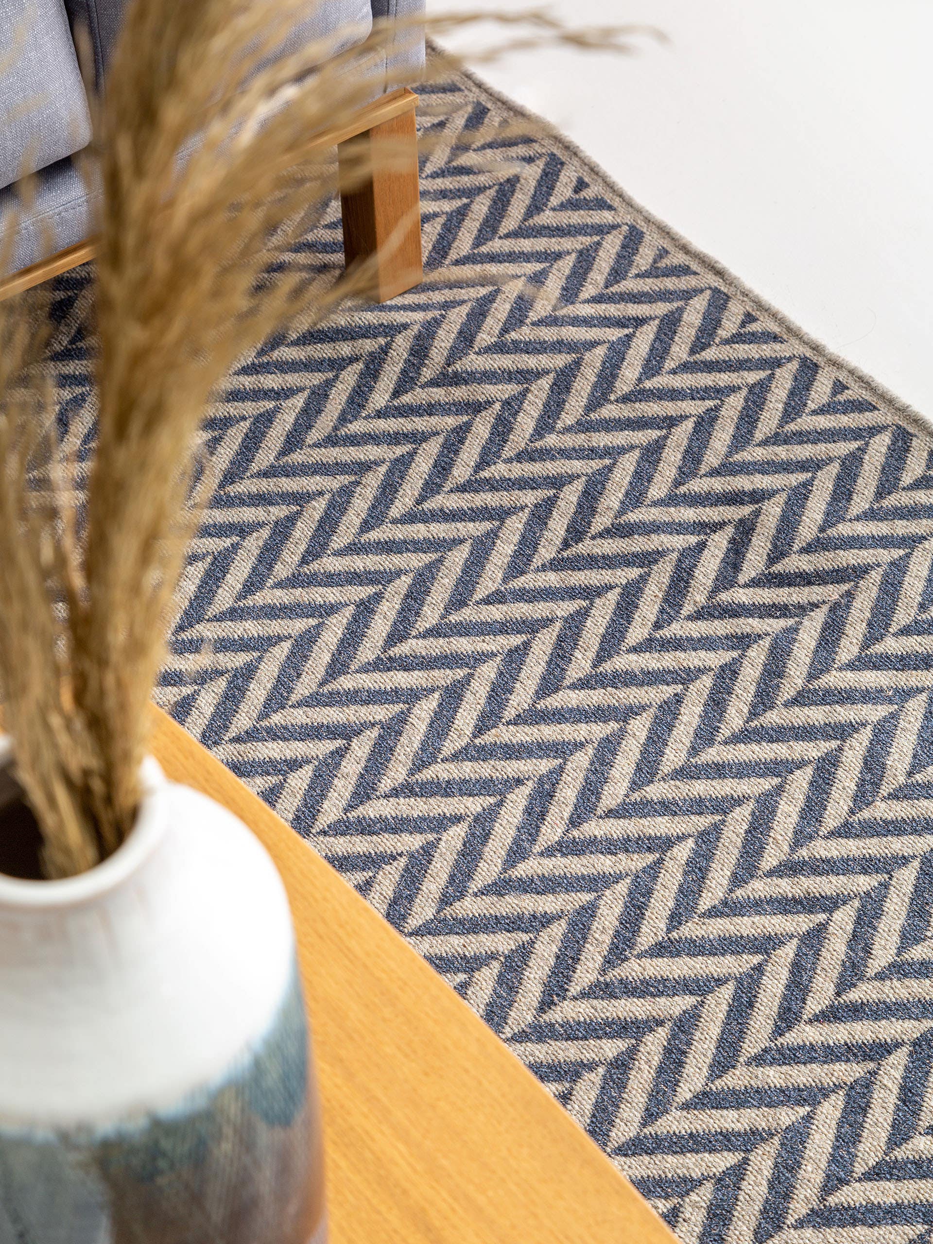 Tapis en laine Jacob bleu foncé