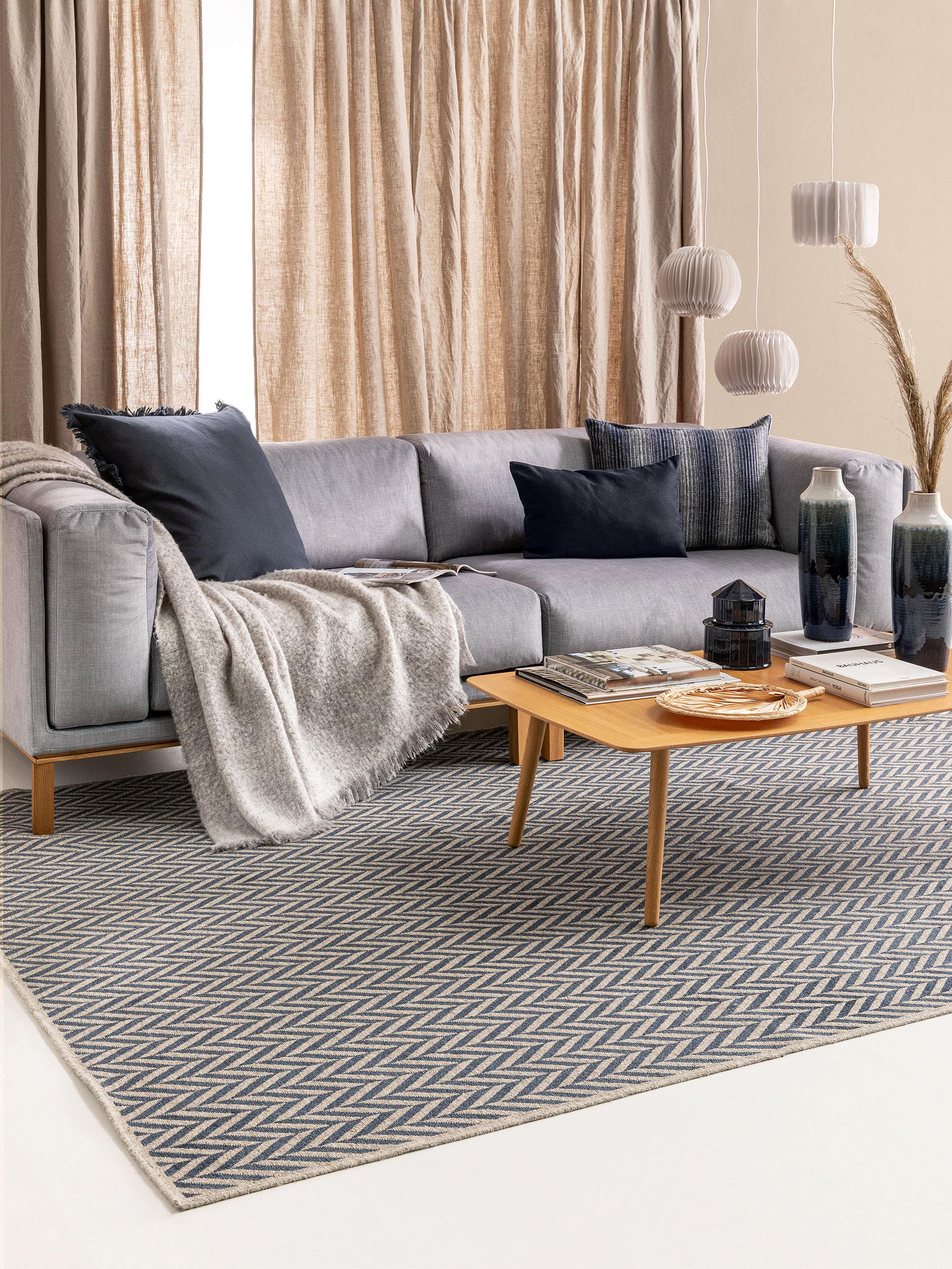 Tapis en laine Jacob bleu foncé