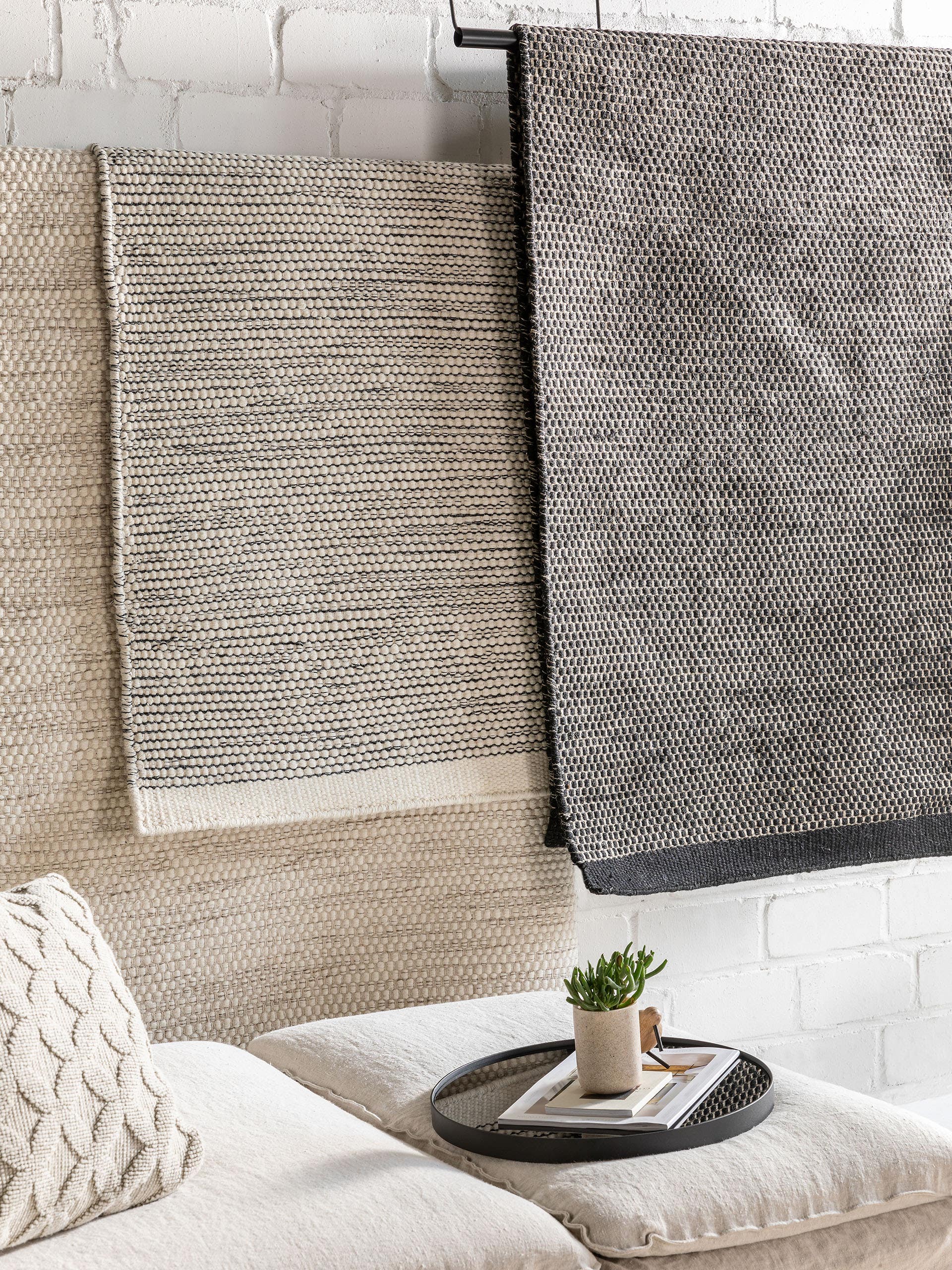 Tapis de passage en laine Rocco / Noir