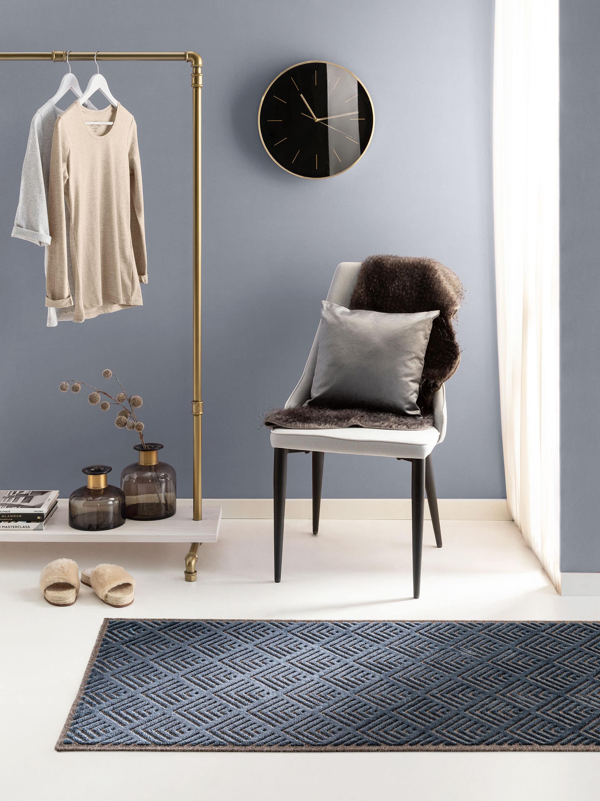 Tapis viscose North bleu foncé