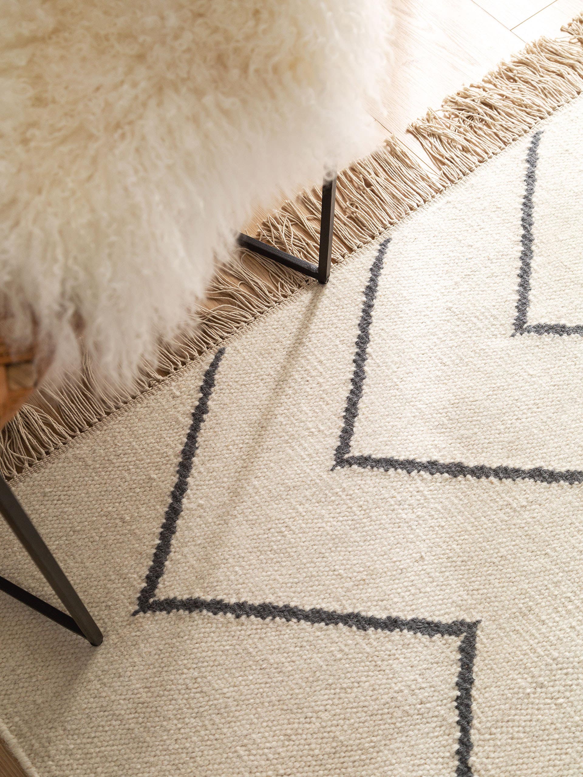 Kilim tissé à la main Vince Ivoire