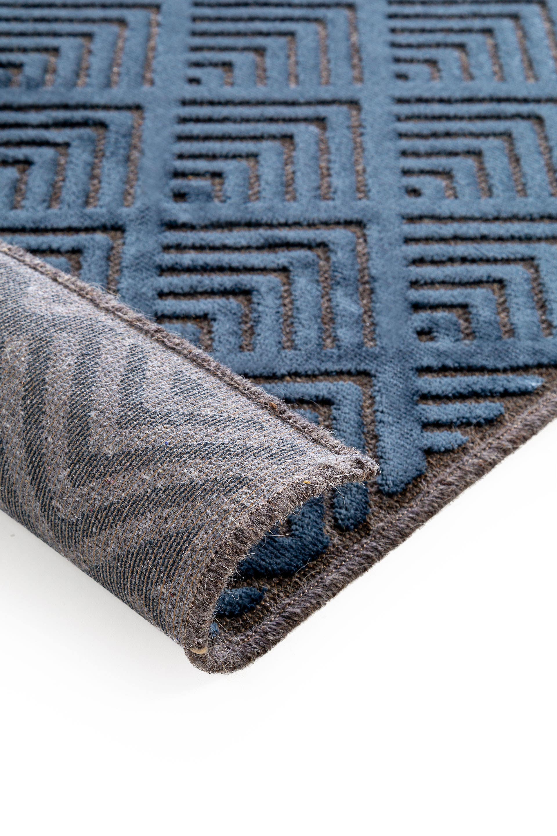 Tapis viscose North bleu foncé