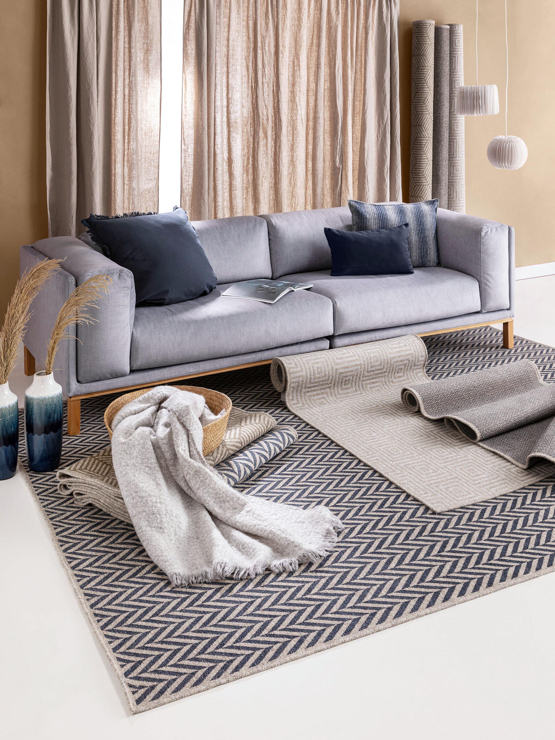 Tapis de passage en laine Jacob bleu foncé