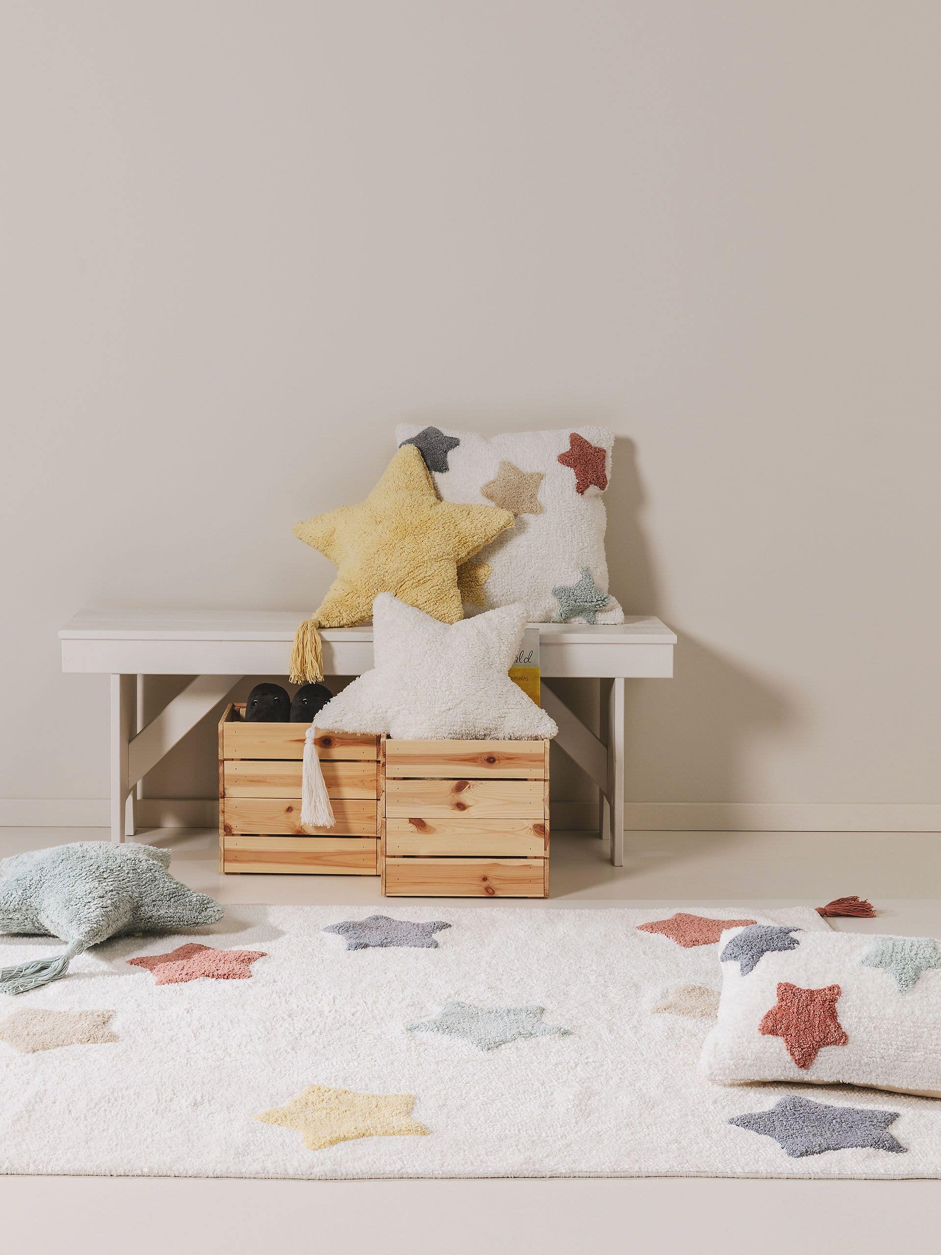 Waschbarer Kinderteppich Stars